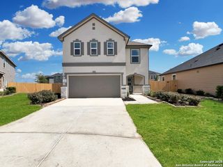 8018 Kingfisher Landing, San Antonio, TX 78253