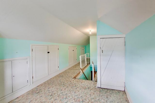 5829 N Mobile Avenue, Chicago, IL 60646