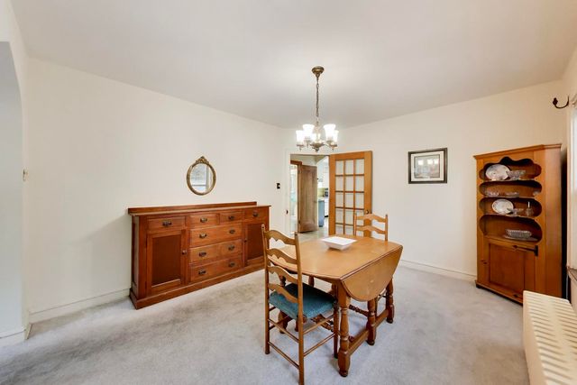 5829 N Mobile Avenue, Chicago, IL 60646
