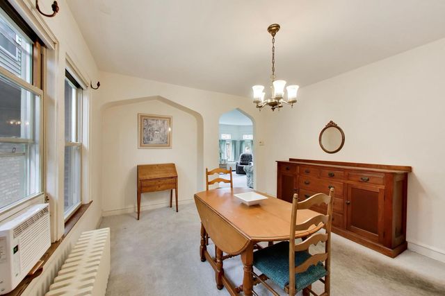 5829 N Mobile Avenue, Chicago, IL 60646