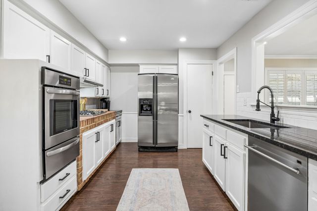 10105 Kirkhaven Drive, Dallas, TX 75238