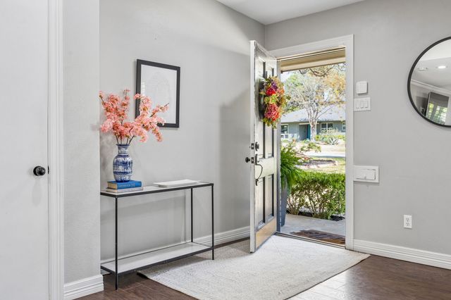 10105 Kirkhaven Drive, Dallas, TX 75238