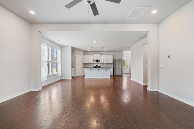 3154 Rift Ln, Murfreesboro, TN 37130