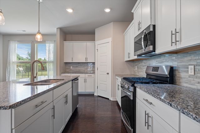 3154 Rift Ln, Murfreesboro, TN 37130