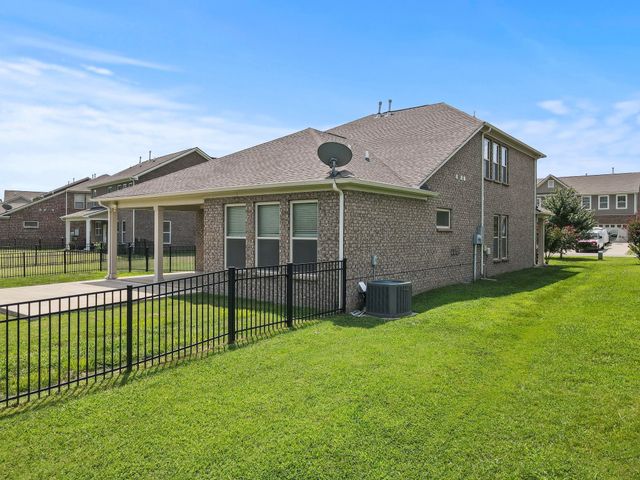 3154 Rift Ln, Murfreesboro, TN 37130