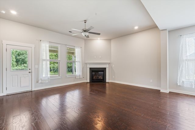 3154 Rift Ln, Murfreesboro, TN 37130