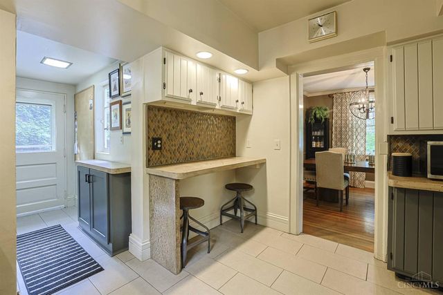 3219 Hardisty Avenue, Cincinnati, OH 45208