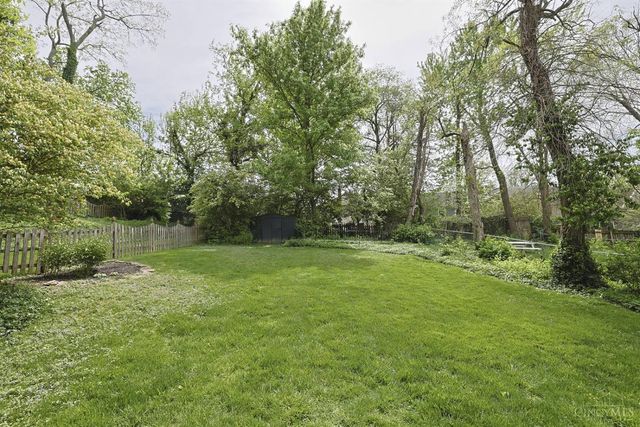 3219 Hardisty Avenue, Cincinnati, OH 45208