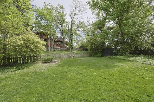 3219 Hardisty Avenue, Cincinnati, OH 45208