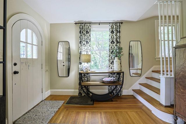 3219 Hardisty Avenue, Cincinnati, OH 45208