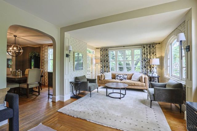 3219 Hardisty Avenue, Cincinnati, OH 45208