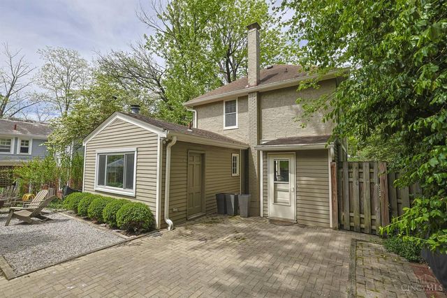 3219 Hardisty Avenue, Cincinnati, OH 45208