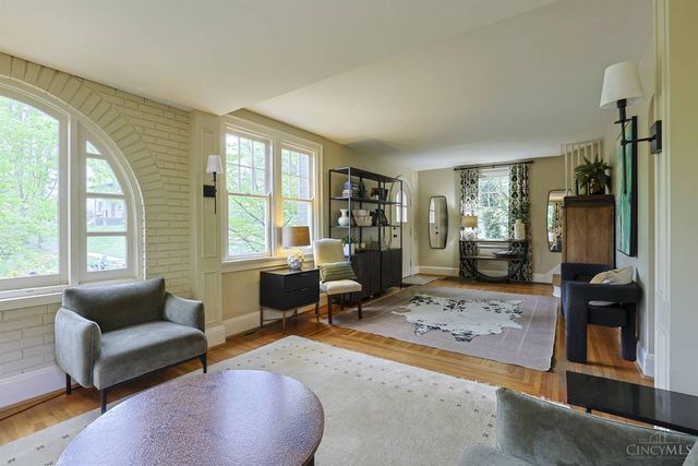 3219 Hardisty Avenue, Cincinnati, OH 45208