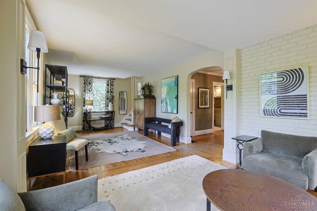 3219 Hardisty Avenue, Cincinnati, OH 45208