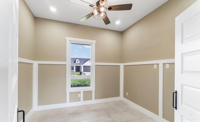 811 W 17th W Street, Weslaco, TX 78596