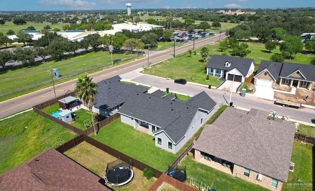 811 W 17th W Street, Weslaco, TX 78596