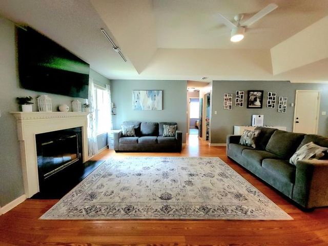 6730 Walden Circle, Tallahassee, FL 32317