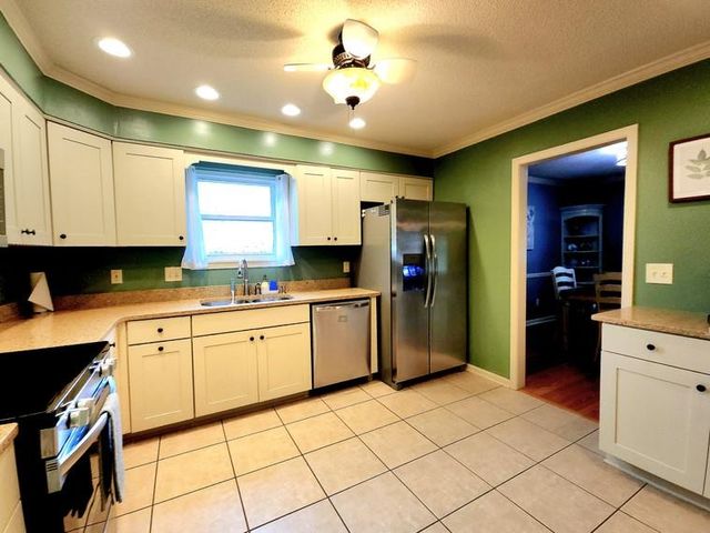 6730 Walden Circle, Tallahassee, FL 32317