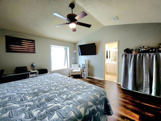 6730 Walden Circle, Tallahassee, FL 32317