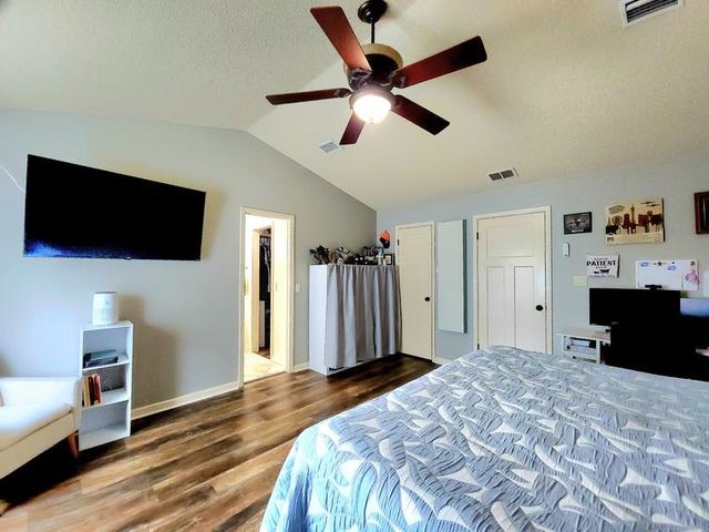 6730 Walden Circle, Tallahassee, FL 32317