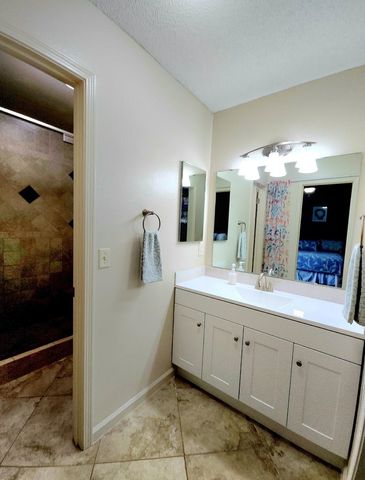 6730 Walden Circle, Tallahassee, FL 32317