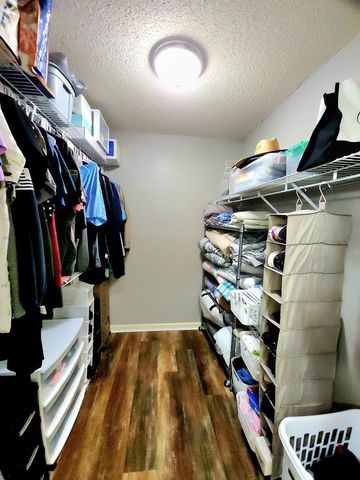 6730 Walden Circle, Tallahassee, FL 32317