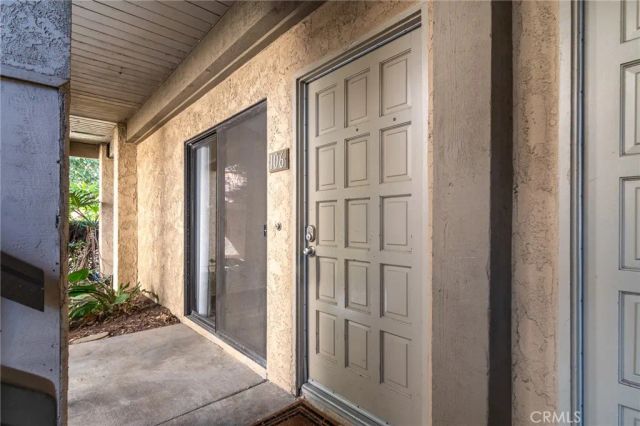 7668 Baypoint Drive 106, Huntington Beach, CA 92648
