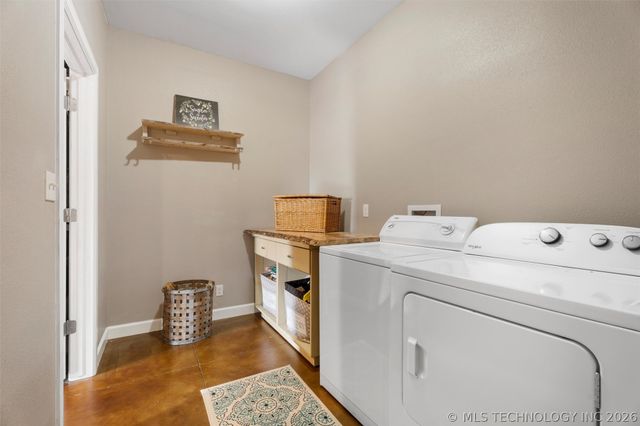 13331 N 3937 Drive, Bartlesville, OK 74003