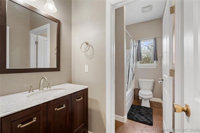 13331 N 3937 Drive, Bartlesville, OK 74003