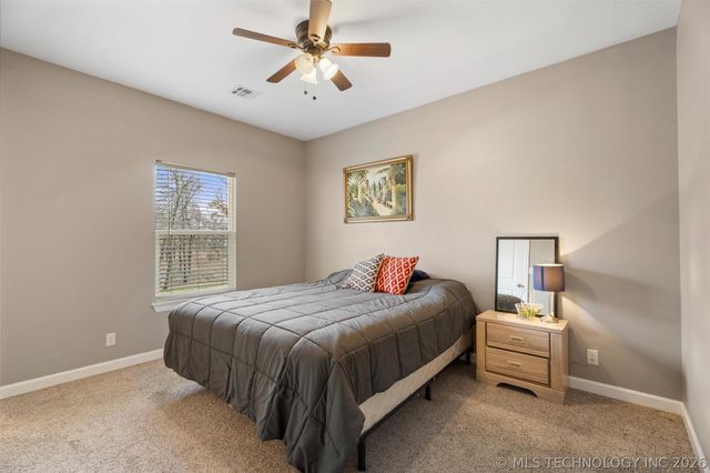 13331 N 3937 Drive, Bartlesville, OK 74003