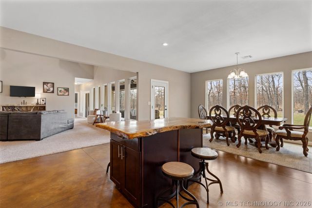 13331 N 3937 Drive, Bartlesville, OK 74003