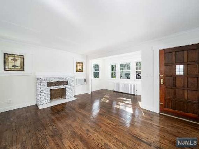 1007 Belle Avenue, Teaneck, NJ 07666