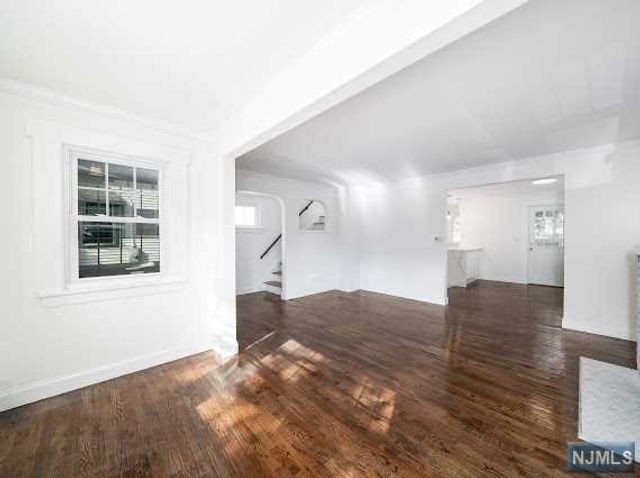 1007 Belle Avenue, Teaneck, NJ 07666