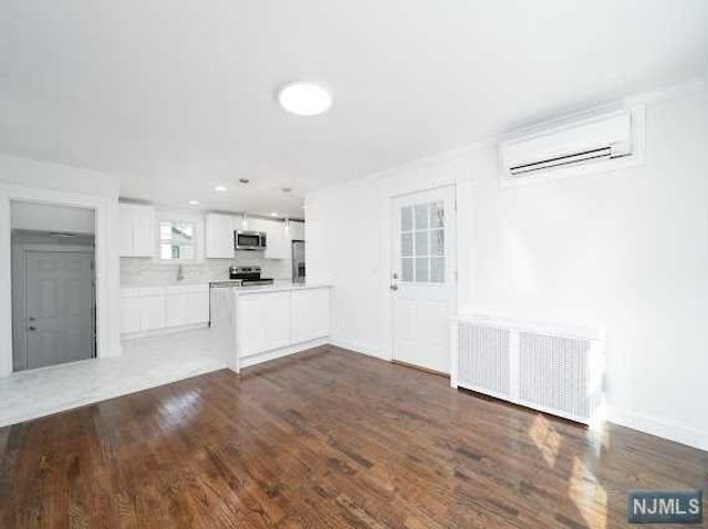 1007 Belle Avenue, Teaneck, NJ 07666