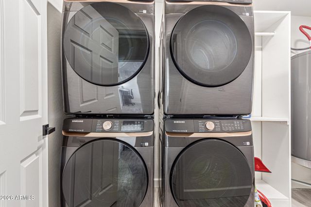 2021 W 2ND Place, Mesa, AZ 85201