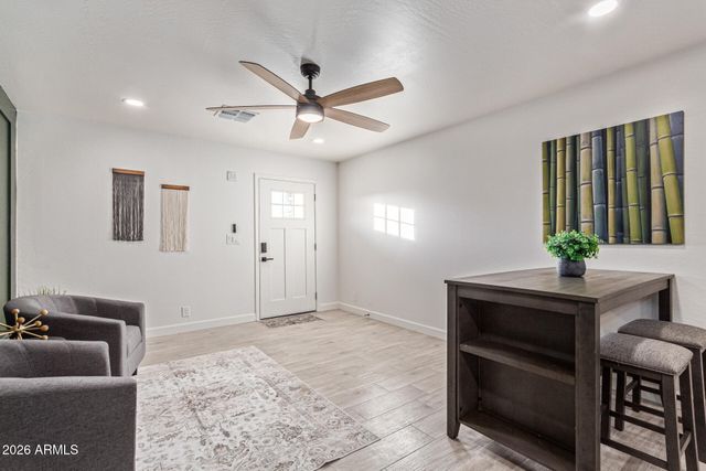 2021 W 2ND Place, Mesa, AZ 85201