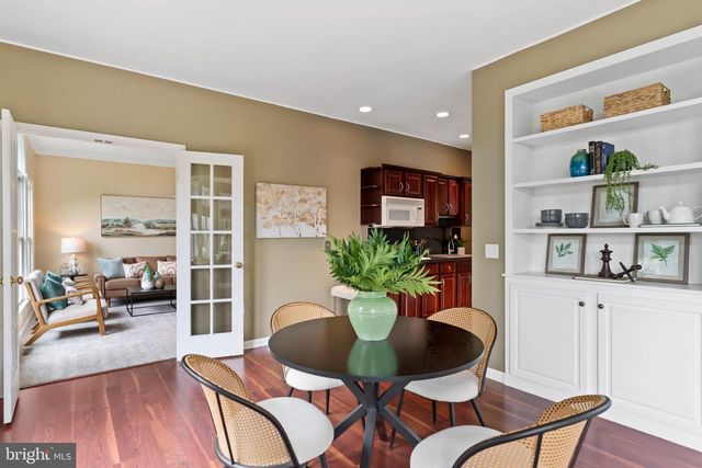 7 ACCENT CIR, Camp Hill, PA 17011