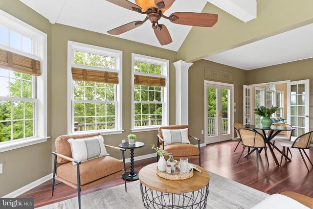 7 ACCENT CIR, Camp Hill, PA 17011