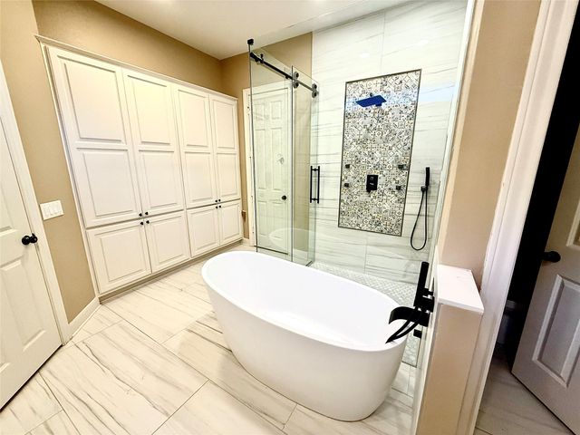 11826 Legend Manor Drive, Houston, TX 77082