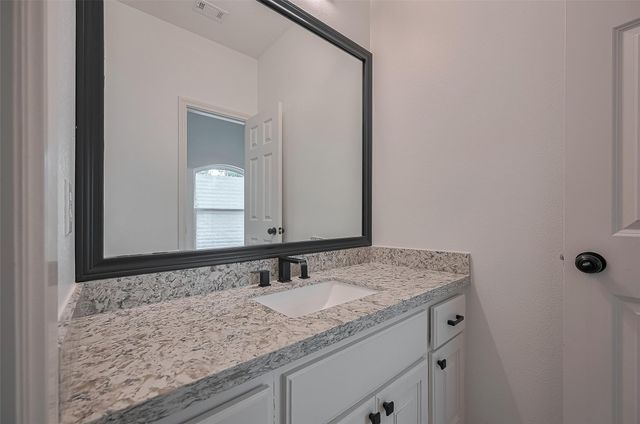 11826 Legend Manor Drive, Houston, TX 77082