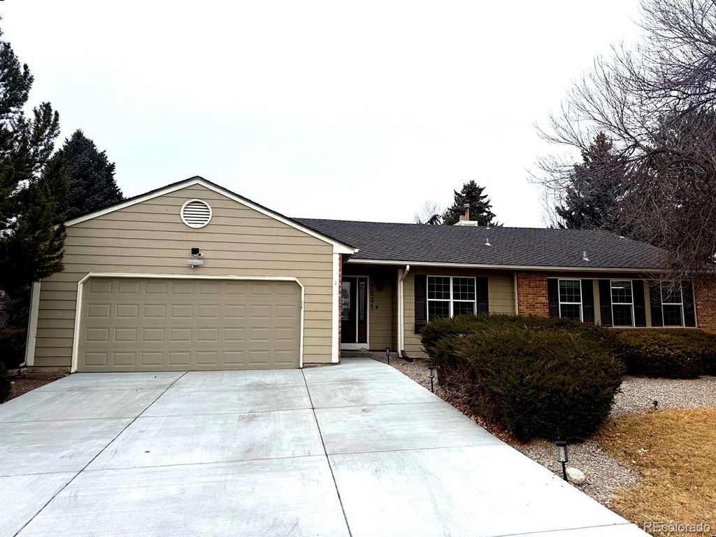 7831 Sangre De Cristo, Littleton, CO 80127