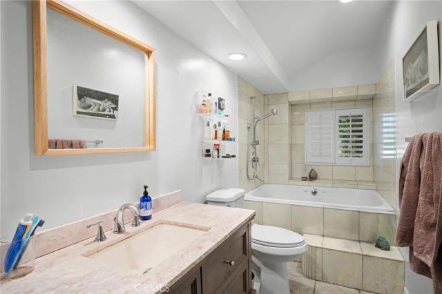 6247 Hamilton Lane, La Crescenta, CA 91214