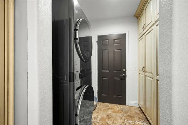 6247 Hamilton Lane, La Crescenta, CA 91214