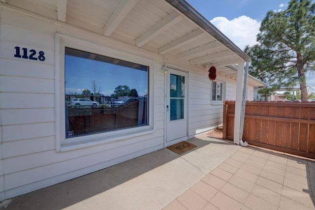 1128 Marron Circle NE, Albuquerque, NM 87112