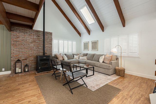 44762 Hammond Drive, Three Rivers, CA 93271