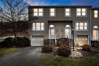 1211 Meadowbrook Dr, North Strabane, PA 15317