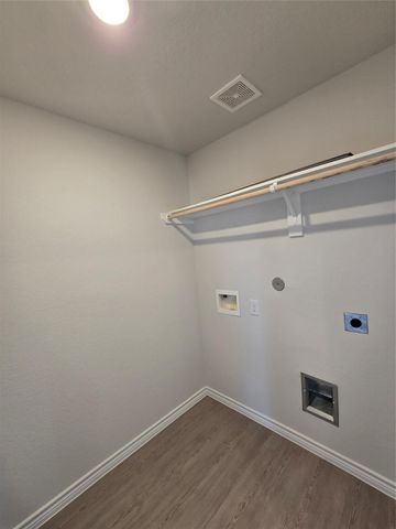 1204 Daniel Street, Baytown, TX 77520