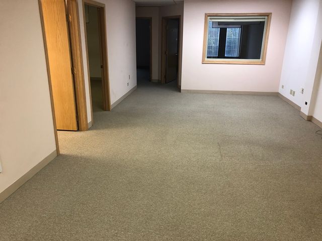 201 E Army Trail Road 200, Bloomingdale, IL 60108