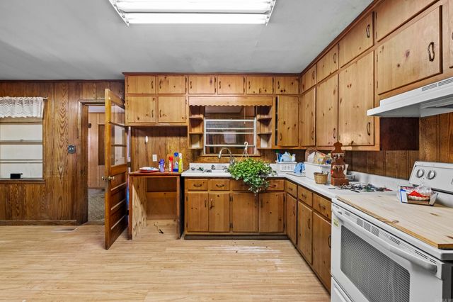 359 Swinging Bridge Rd, Beebe, AR 72012