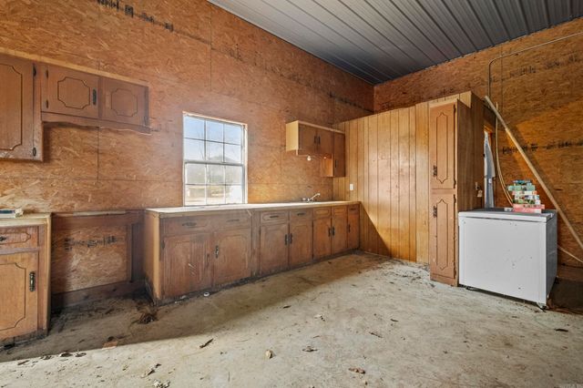 359 Swinging Bridge Rd, Beebe, AR 72012